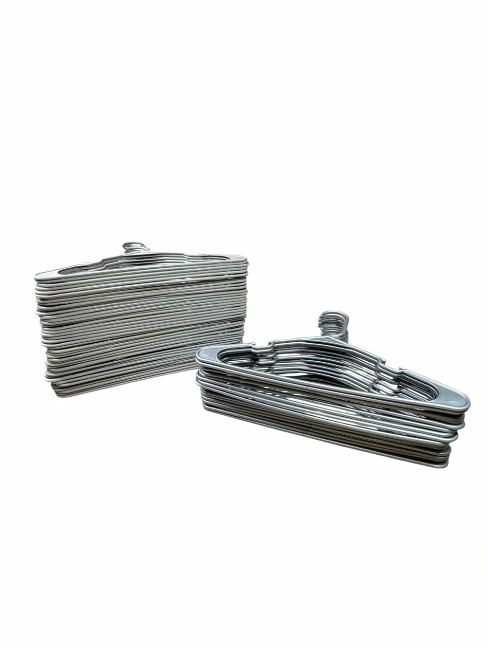 Lot of 64 Mainstays Plastic Notched Adult Hangers in Gray (43)/Silver Hail (21)